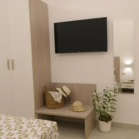 Maison Lucia Holiday home *