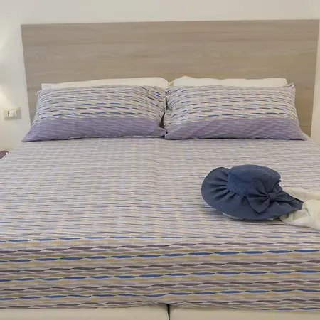 Maison Lucia بيت للعطل