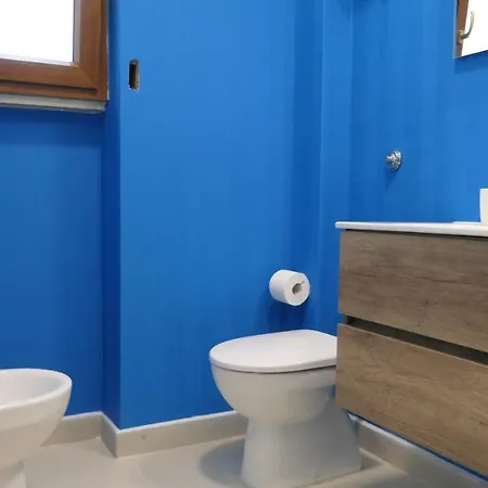 Maison Lucia بيت للعطل